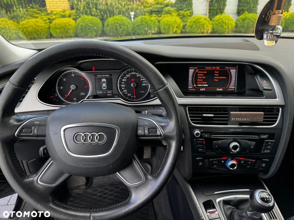 Audi A4 Limousine 2.0 TDI - 10