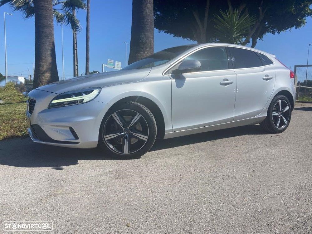 Volvo V40 1.5 T3 Sport Edition R Geartronic - 27