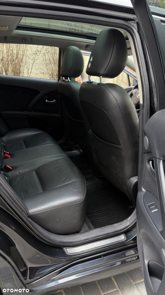 Toyota Avensis Touring Sports 1.8 Multidrive S Executive - 9