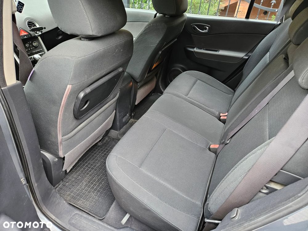 Renault Koleos 2.0 dCi 4x4 Privilege - 8