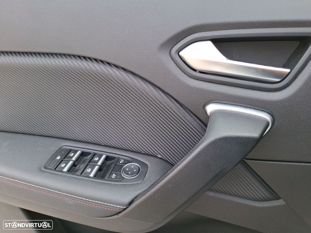 Renault Captur 1.0 TCe RS Line - 25