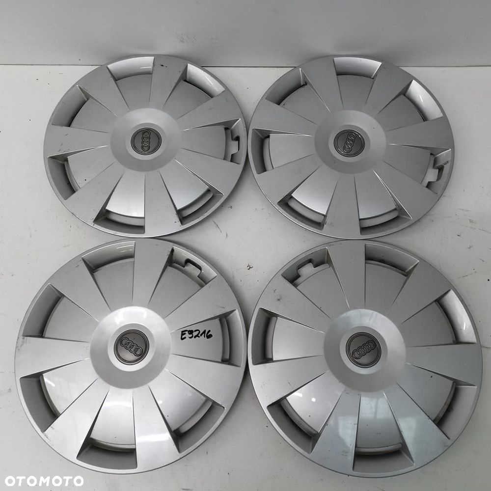 Kołpaki 16 Audi A3 A4 A6 8V0601147C 4szt (E9216)