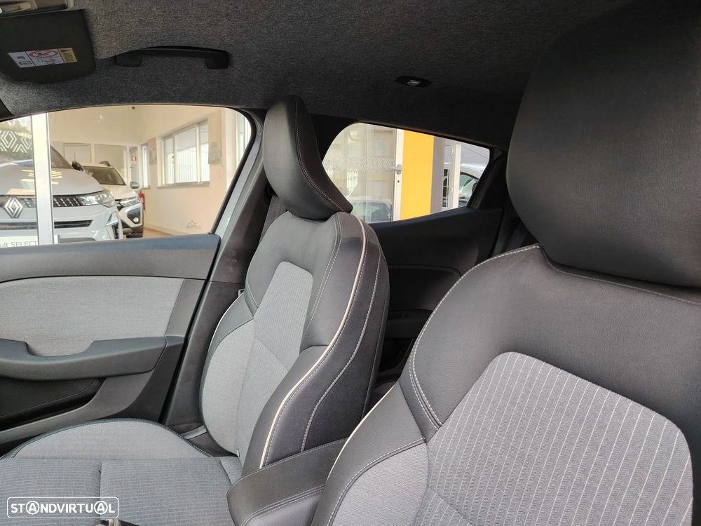 Renault Clio 1.0 TCe Intens Bi-Fuel - 19