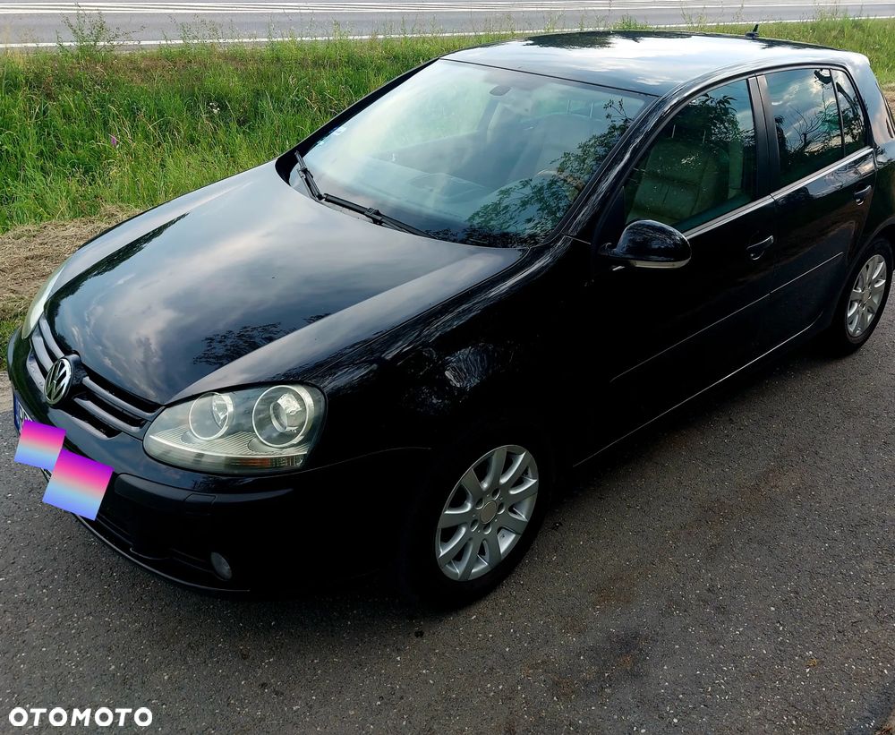 Volkswagen Golf 2.0 FSI Comfortline - 2