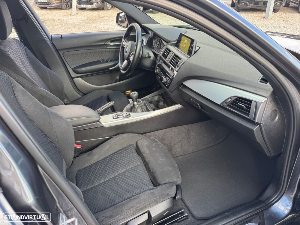 BMW 116 d Pack M - 11