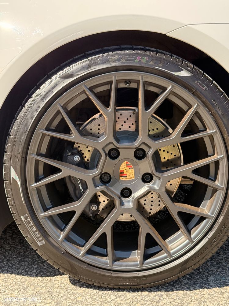 Porsche 911 (992) Carrera PDK - 11