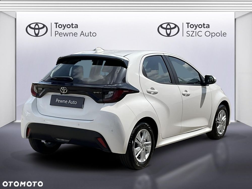 Toyota Yaris - 5