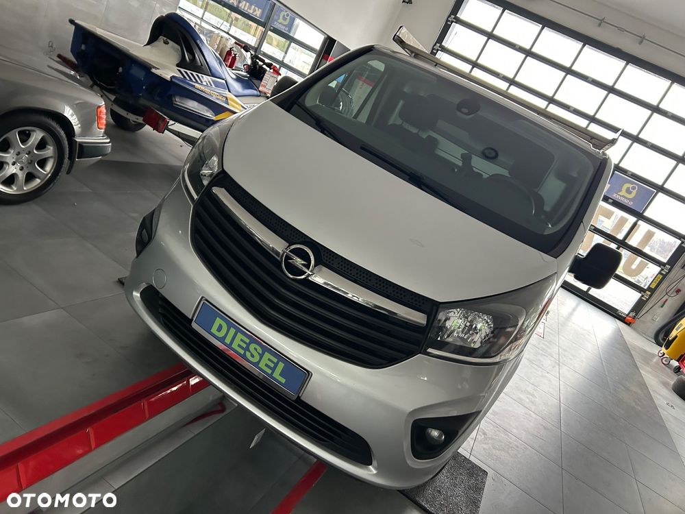 Opel Vivaro - 3