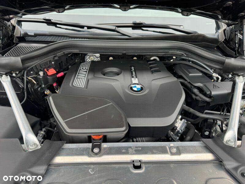 BMW X3 xDrive30i Advantage - 3
