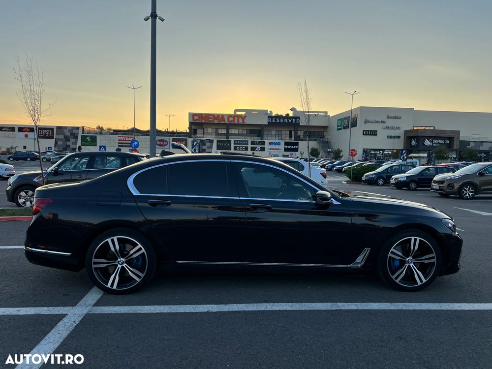 BMW Seria 7 730d xDrive - 37