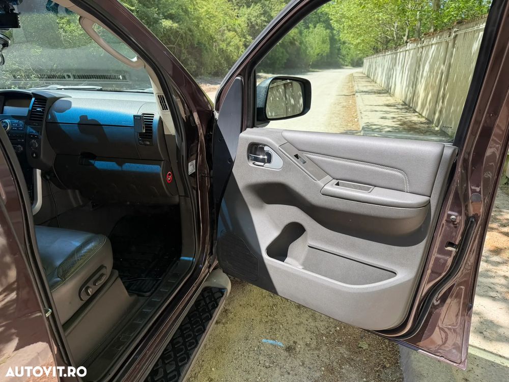 Nissan Pathfinder 2.5 dCi DPF All Mode 4X4 SE Aut. - 12