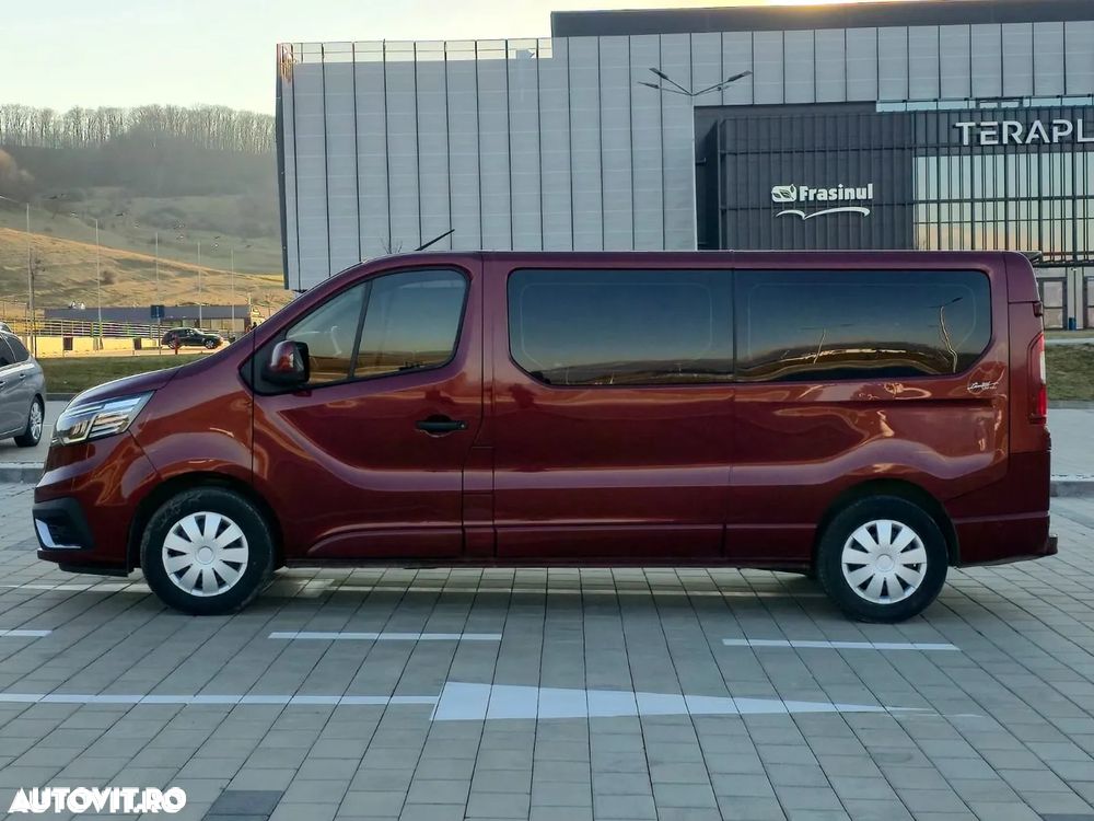 Renault Trafic - 17