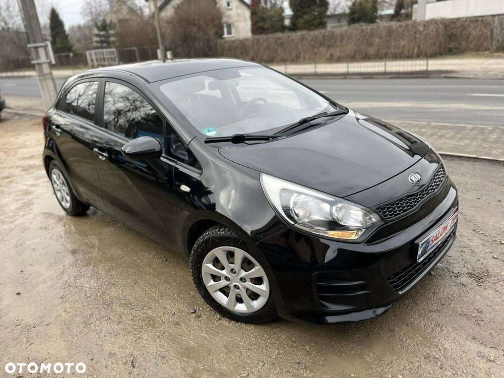 Kia Rio - 10