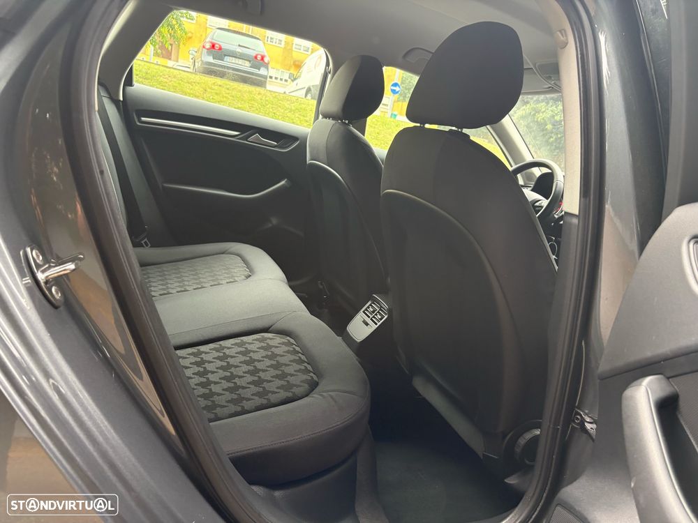 Audi A3 Sportback 1.6 TDI Sport - 20