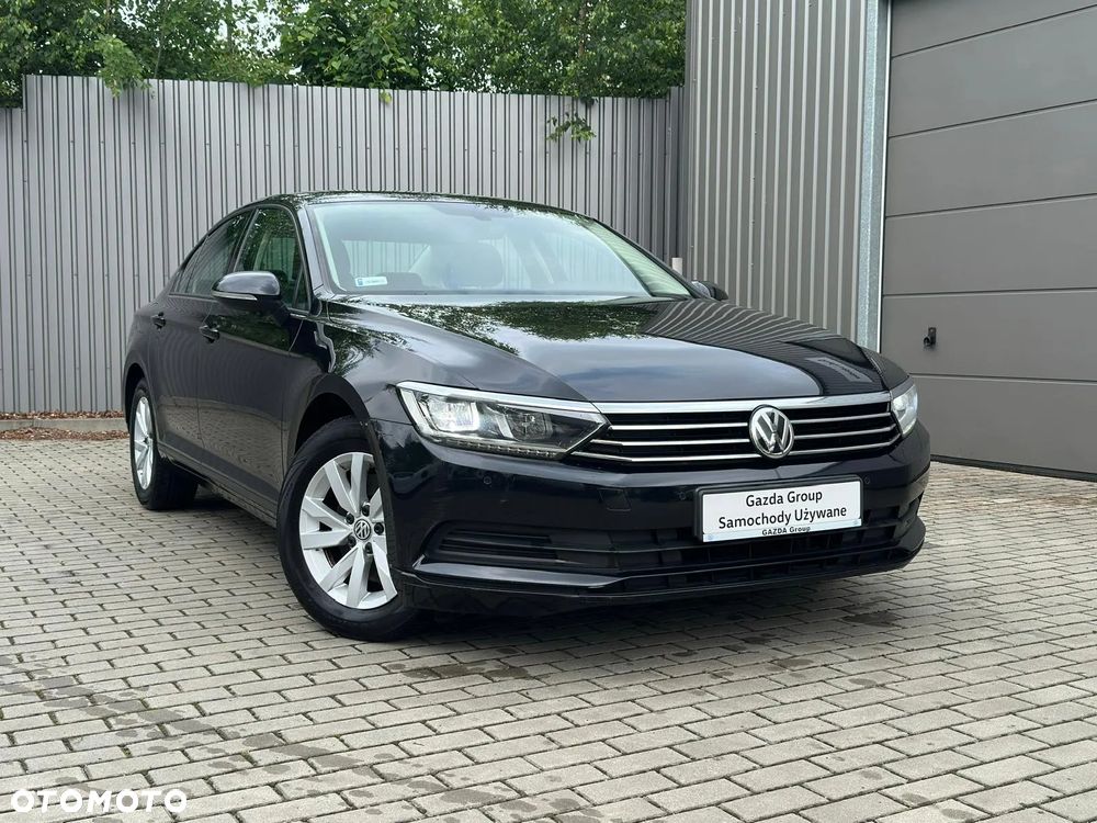 Volkswagen Passat 1.4 TSI BMT Trendline - 2