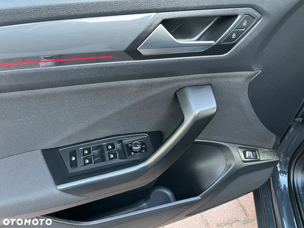 Volkswagen T-Roc 1.5 TSI GPF ACT Premium DSG - 17