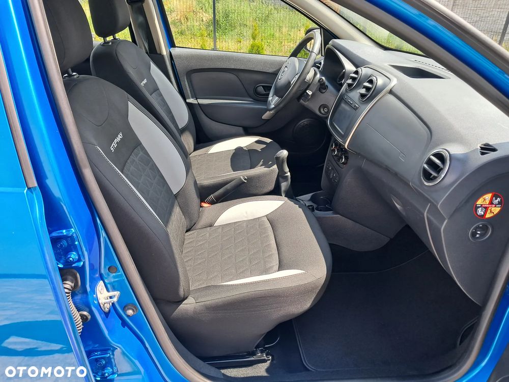 Dacia Sandero Stepway TCe 90 (S&S) Prestige - 17