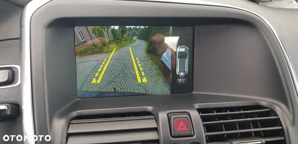 Volvo XC 60 D3 Geartronic Summum - 10