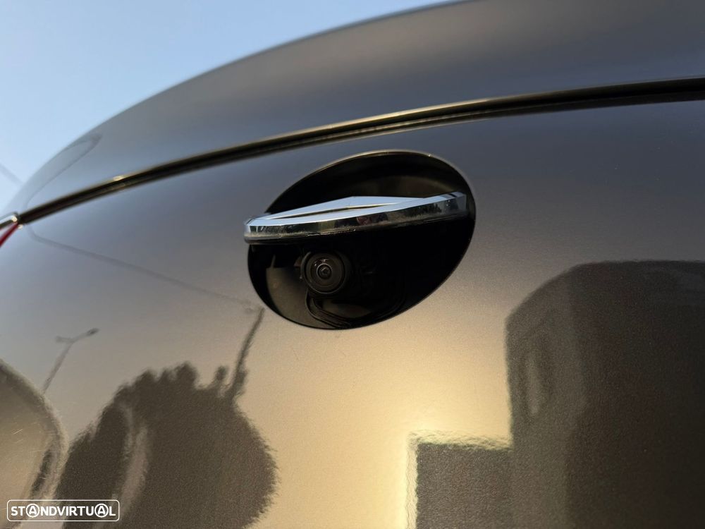 Mercedes-Benz GLC 300 e Coupé 4Matic - 10