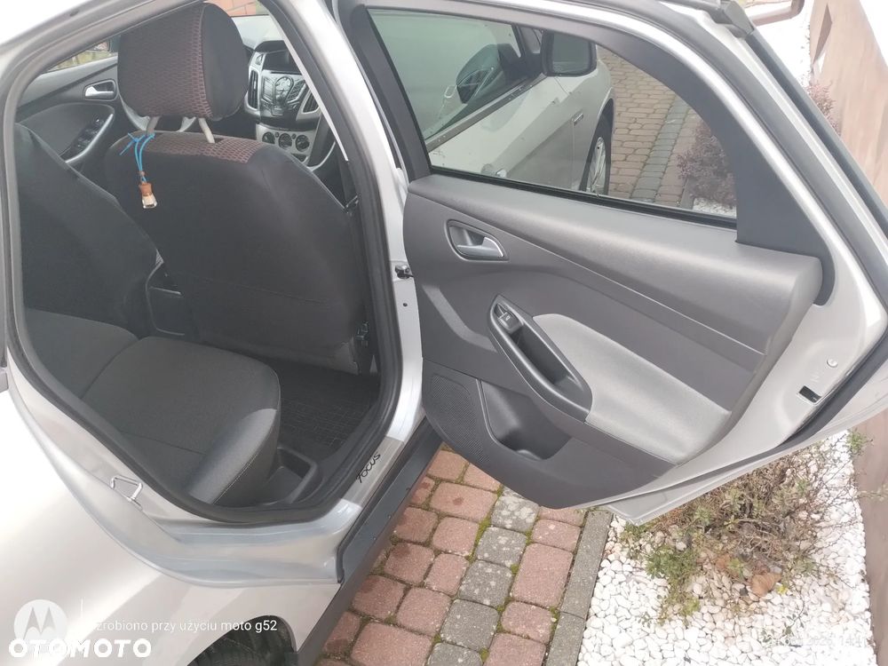 Ford Focus 1.6 Trend - 9