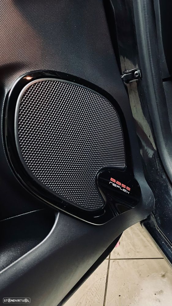 Renault Clio 0.9 TCE Dynamique S - 10