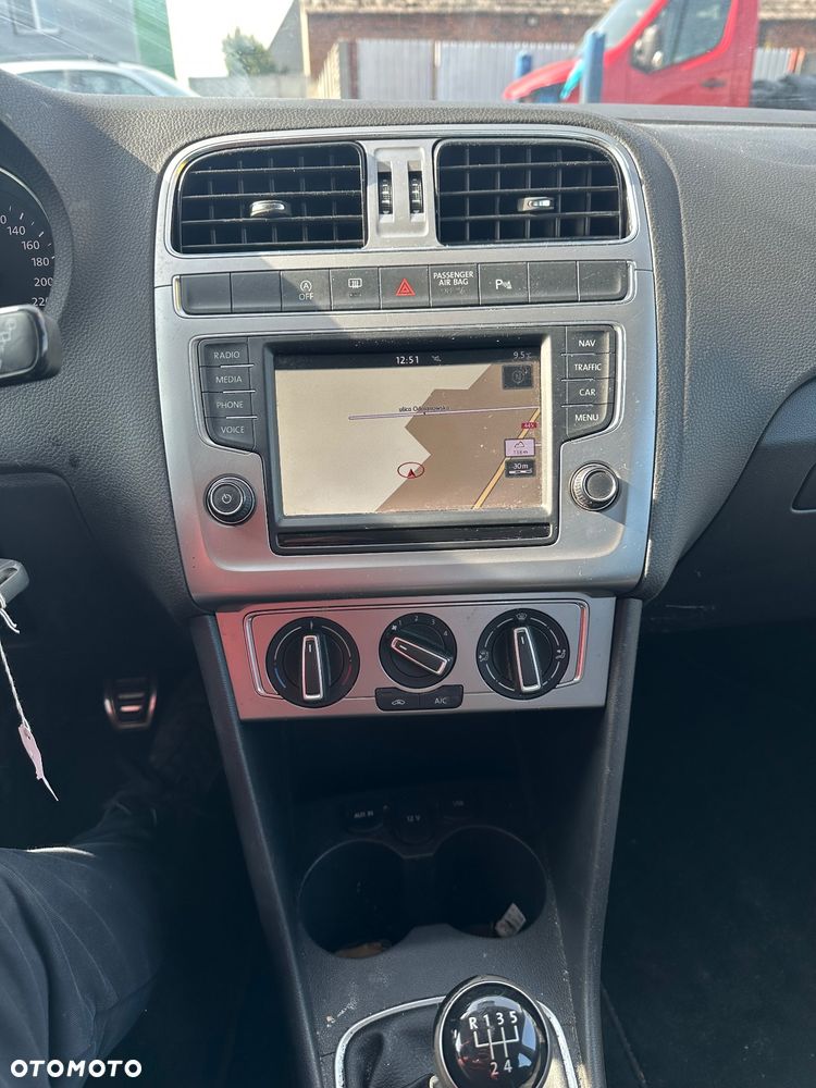 Volkswagen Polo Cross - 10