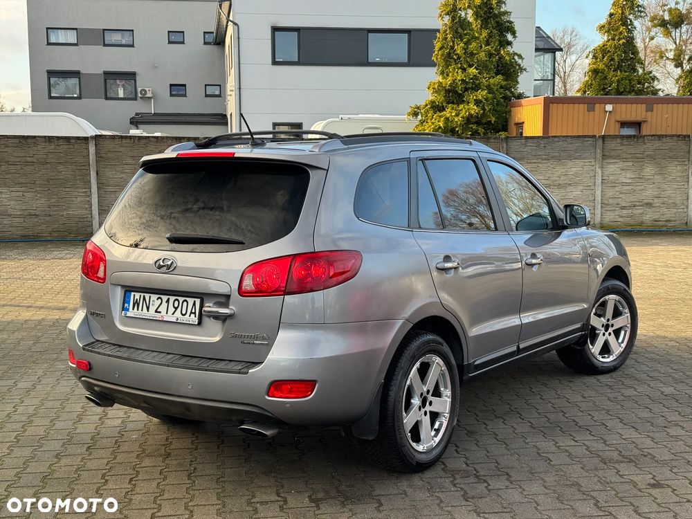 Hyundai Santa Fe - 9