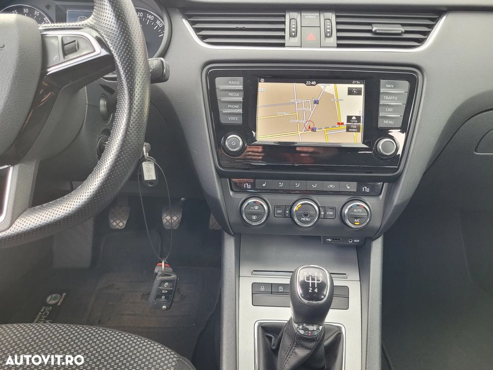 Skoda Octavia 1.6 TDI Ambition - 13