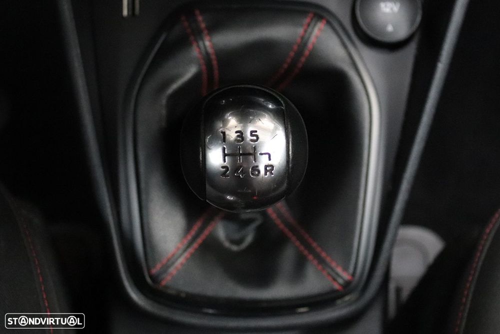 Ford Fiesta 1.0 EcoBoost ST-Line X - 13