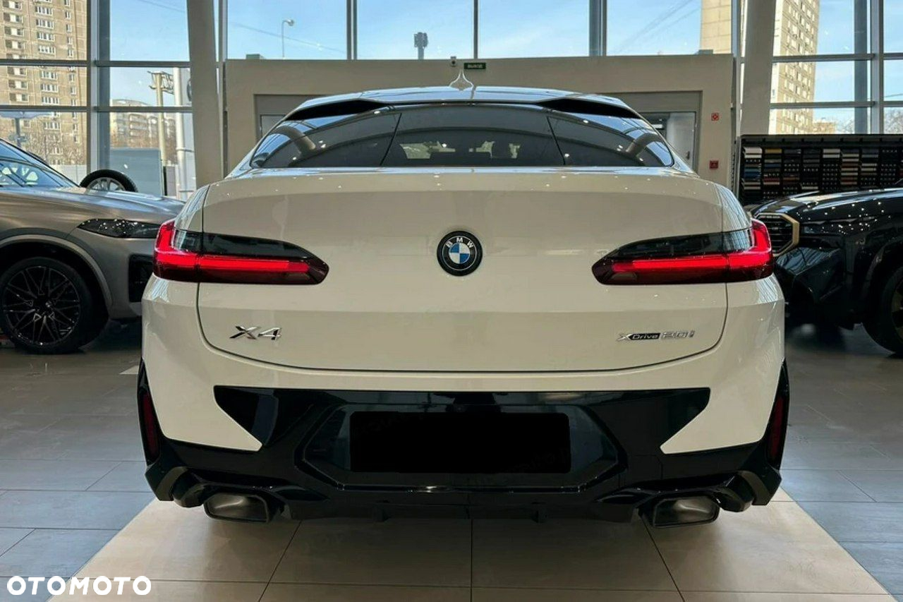 BMW X4 - 4