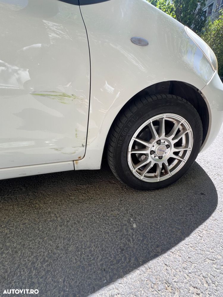 Toyota Yaris 1.4 D-4D Terra - 8