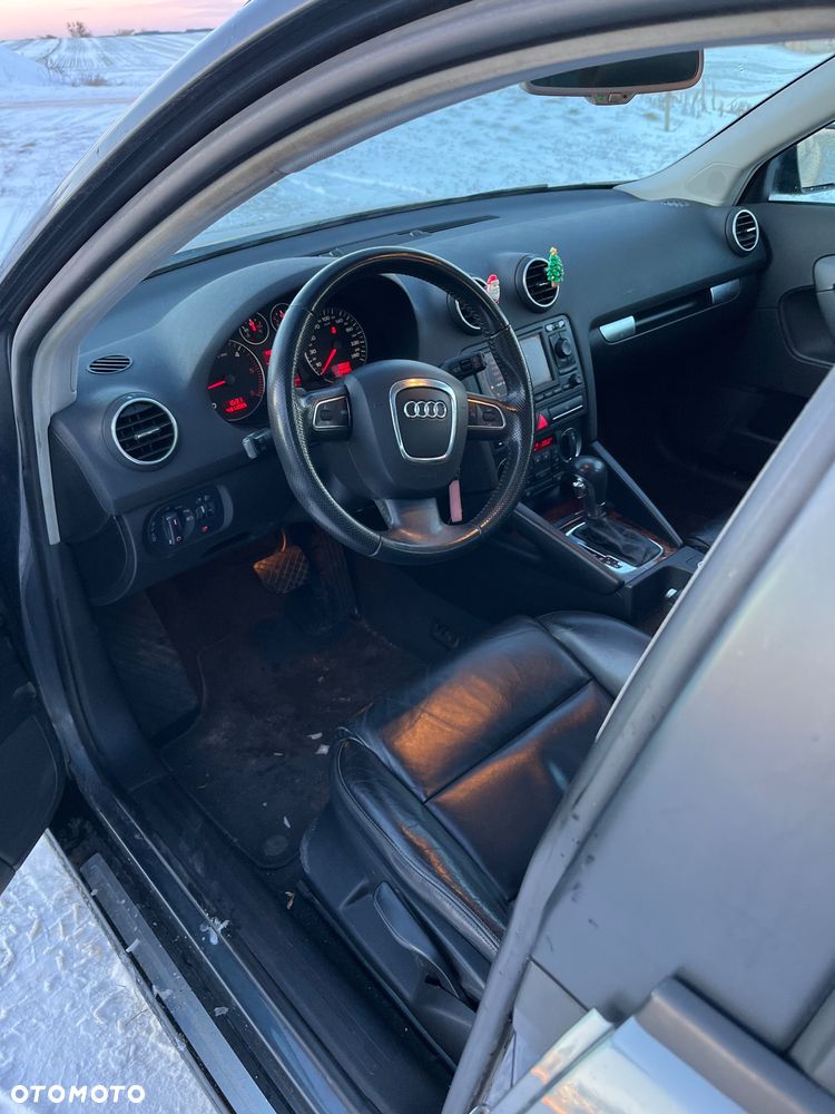 Audi A3 Sportback 2.0 TDI DSG S line Sportpaket plus - 7