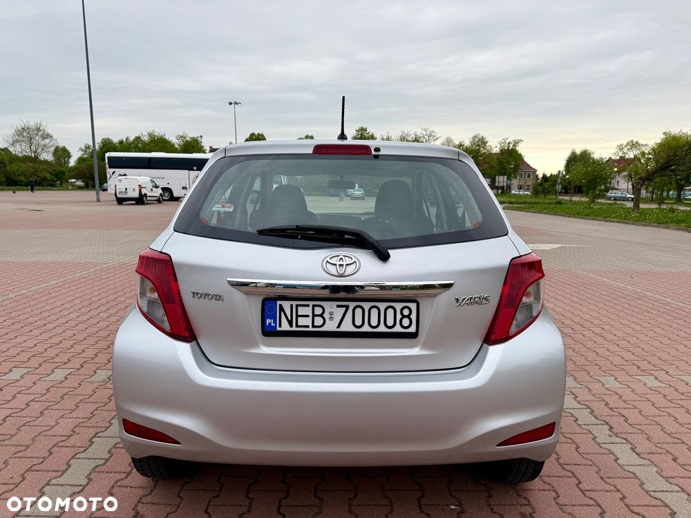 Toyota Yaris 1.33 VVT-i Edition - 6