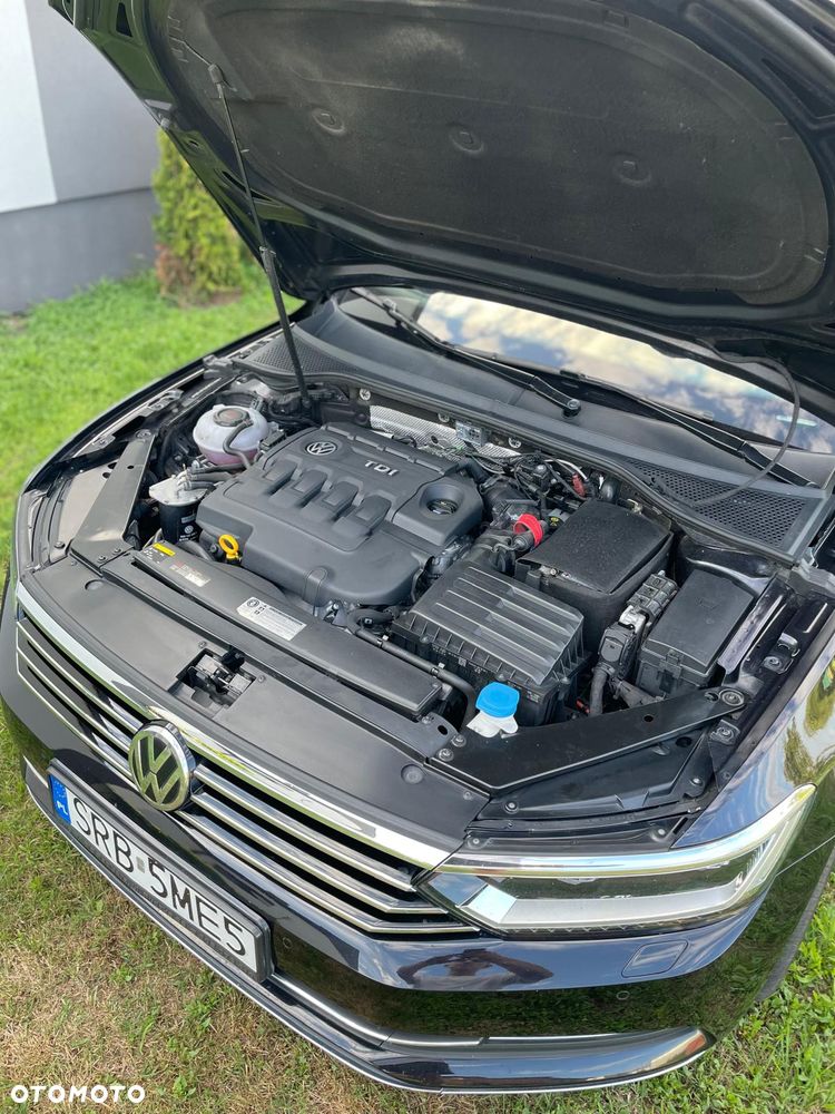 Volkswagen Passat 2.0 TDI (BlueMotion Technology) Highline - 19