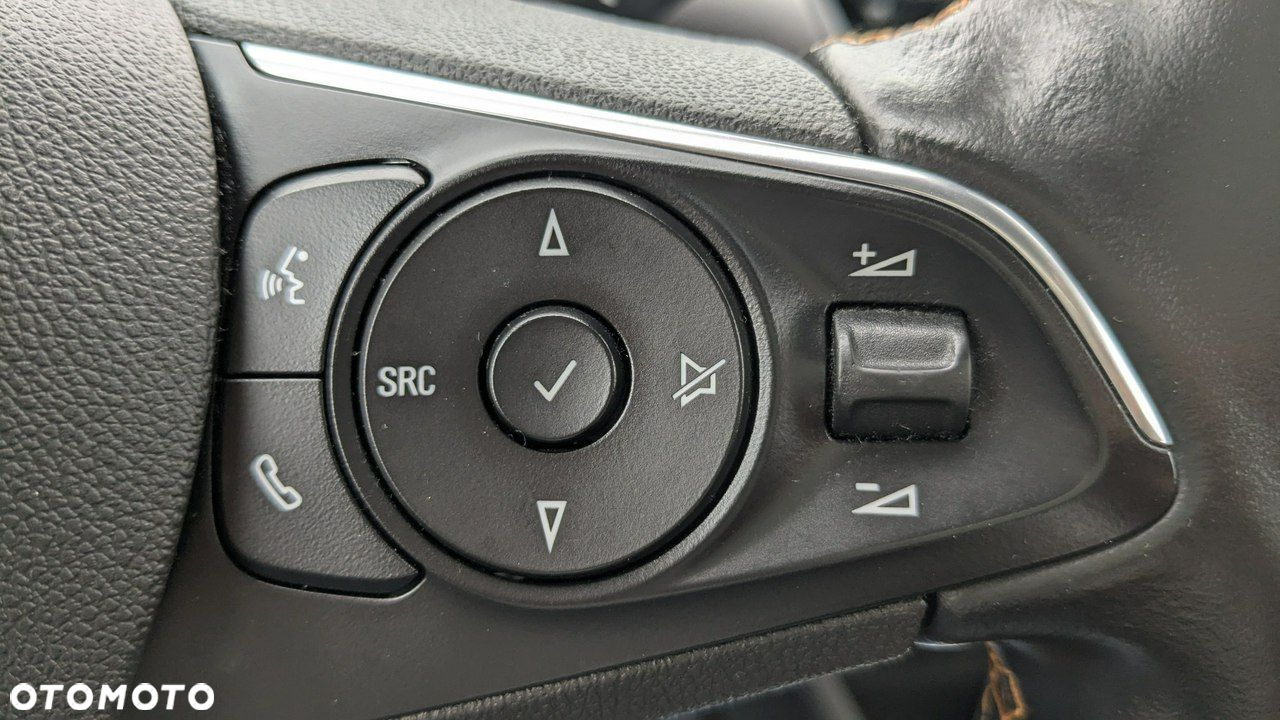 Opel Crossland X - 24