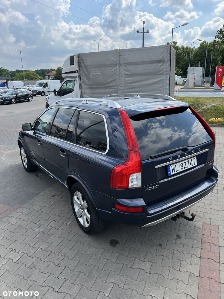 Volvo XC 90 - 8