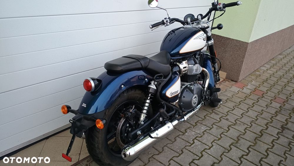 Royal Enfield Super Meteor - 4