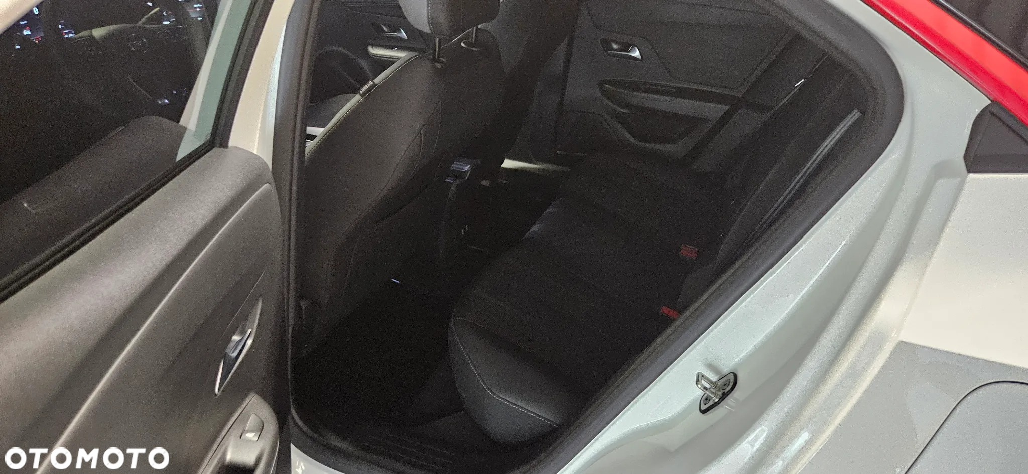 Opel Mokka 1.2 T GS Line S&S - 9