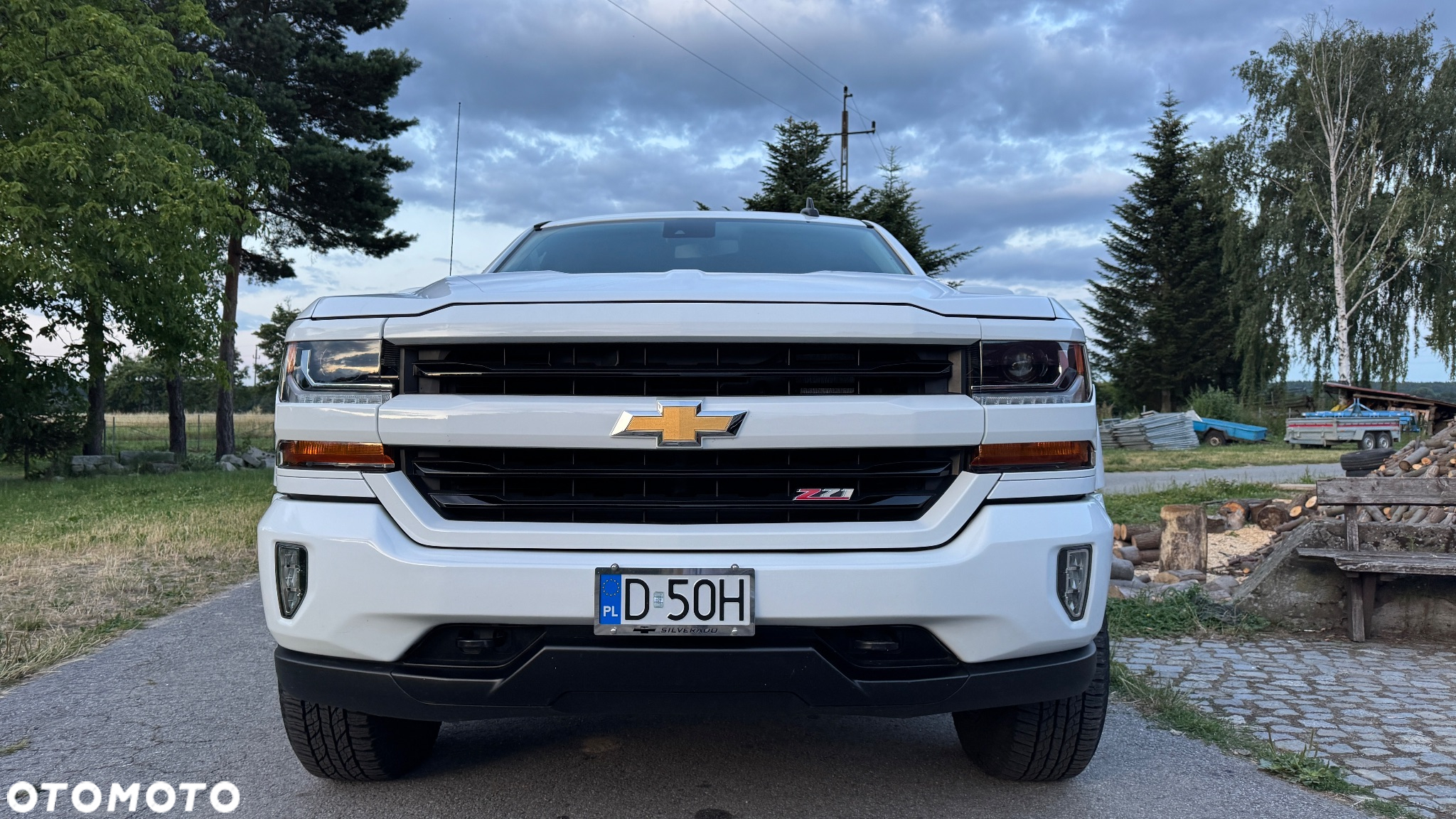 Chevrolet Silverado - 14