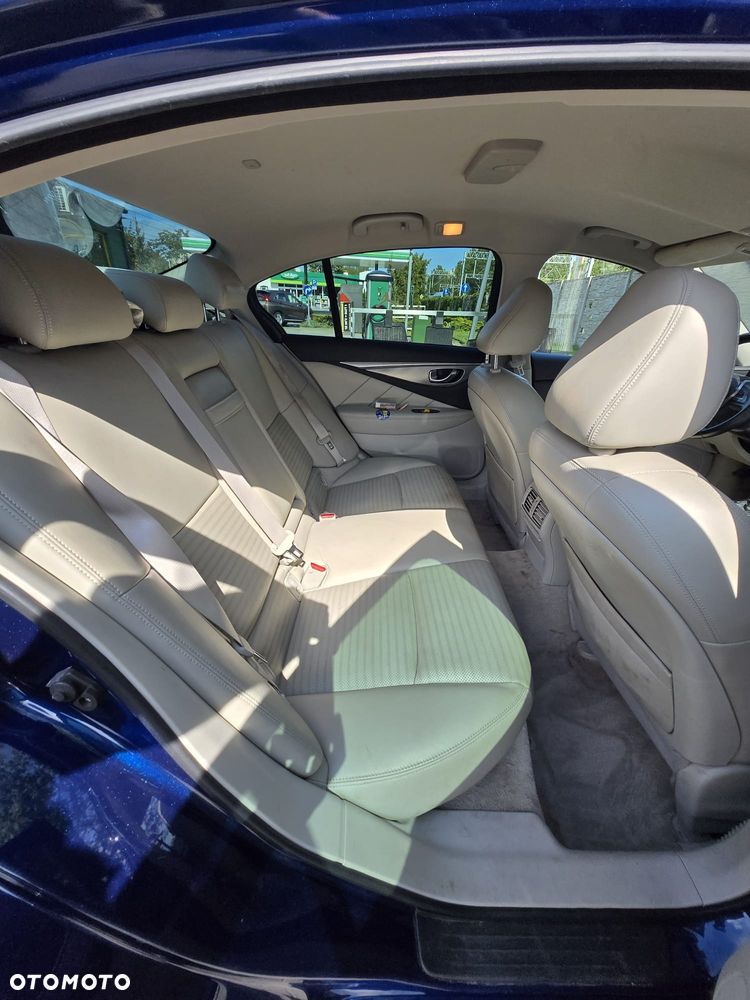 Infiniti Q50 2.0t Sport - 12