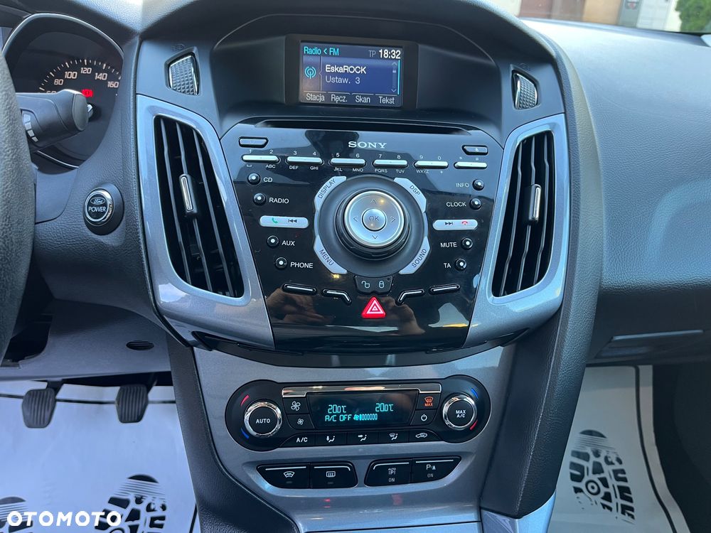 Ford Focus - 35