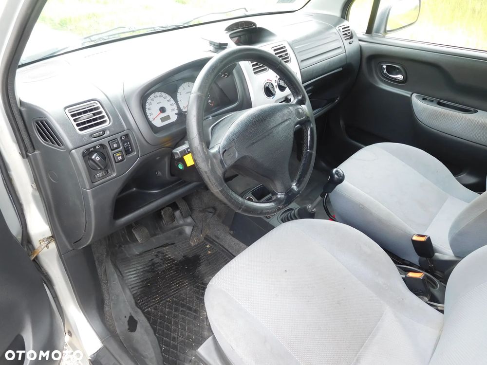 Suzuki Wagon R+ 1.3 GL - 5