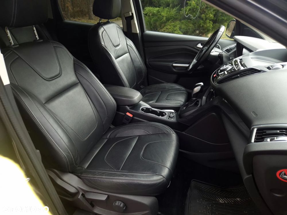 Ford Kuga 2.0 TDCi 4x4 Titanium - 18