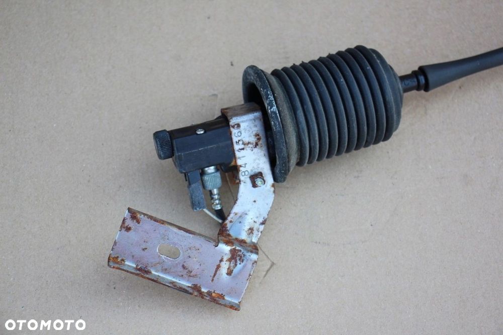 Wzmacniacz antenowy antena BMW e36 cabrio z3 ORYGINALNA 8375159 - 2
