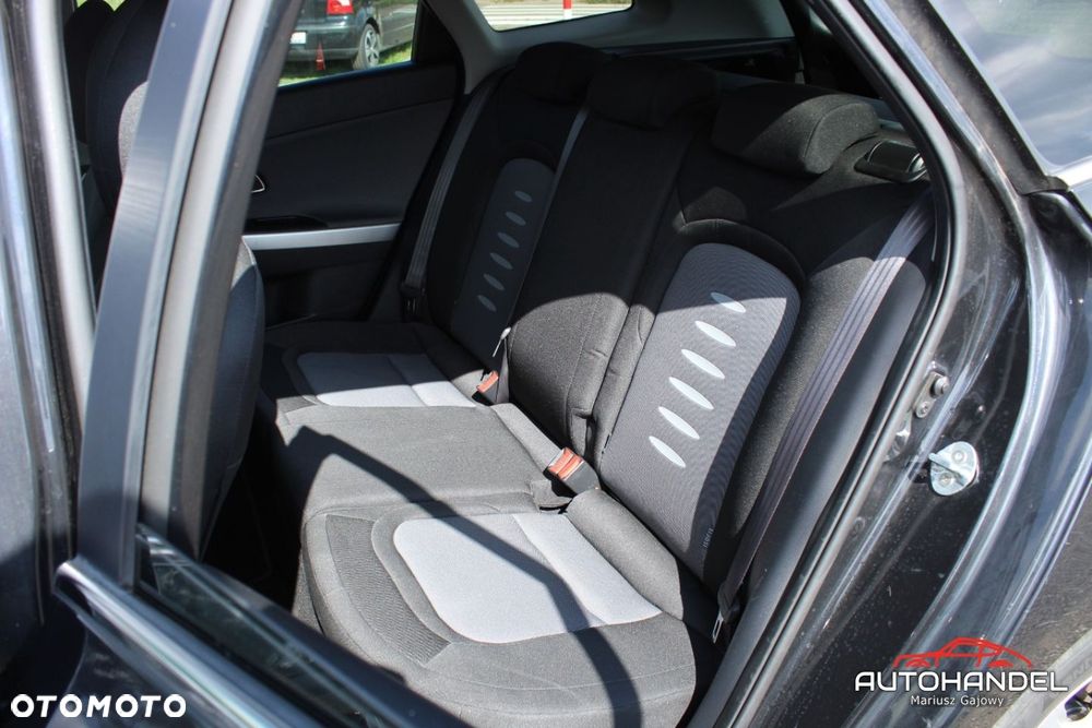 Kia Ceed - 17