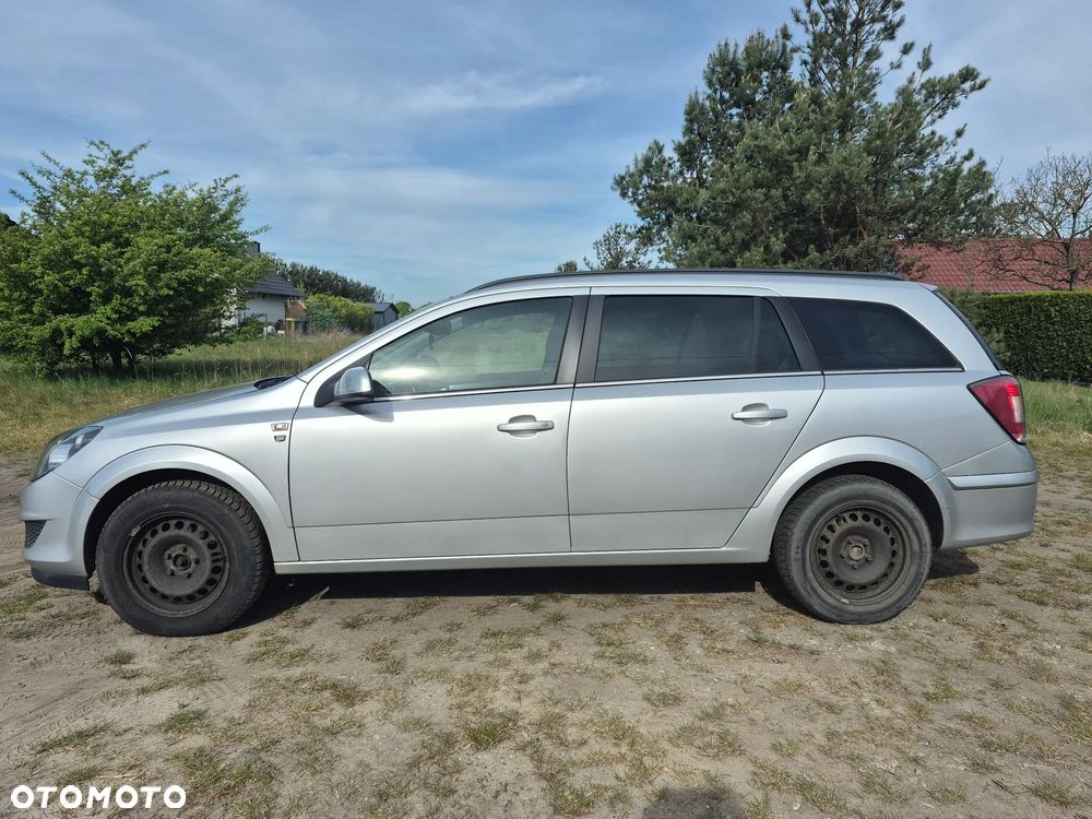 Opel Astra 1.3 CDTI 111 - 2