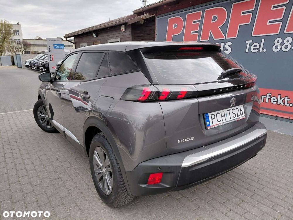 Peugeot 2008 - 6