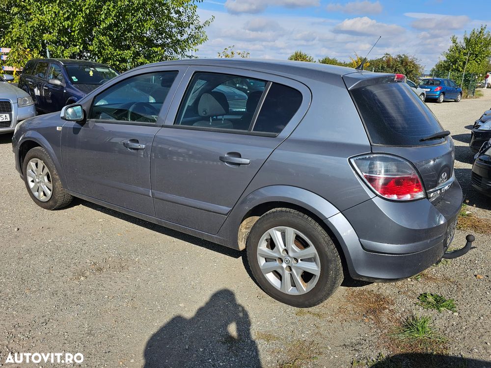 Opel Astra - 3