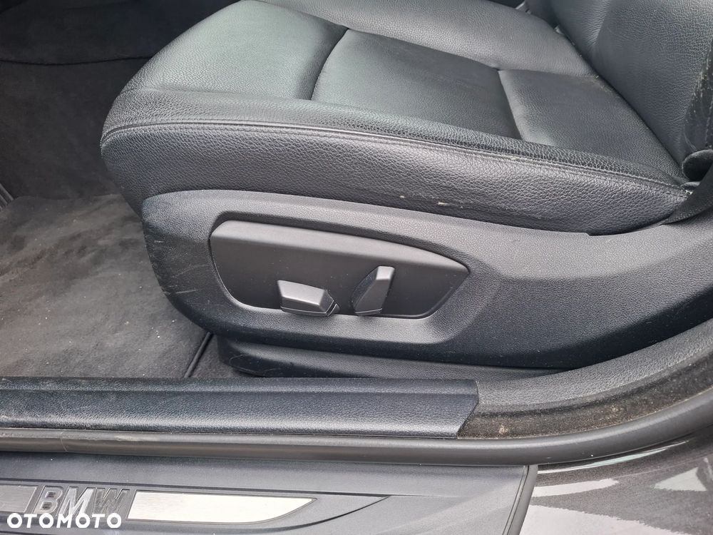 BMW Seria 5 - 23