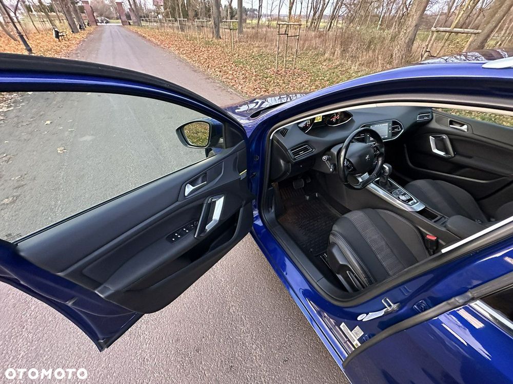 Peugeot 308 - 16